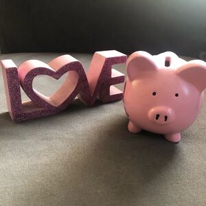 Love Home Decor and Piggy Bank